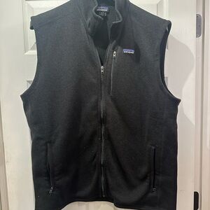 Patagonia Men's Charcoal Gray Vest